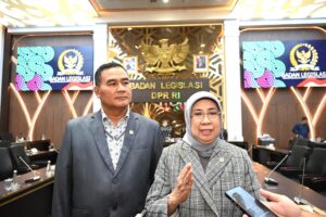 nggota Badan Legislasi Andi Yuliani Paris usai agenda rapat Baleg terkait harmonisasi RUU Pengelolaan Perubahan Iklim di Gedung Nusantara I, Senayan, Jakarta, Kamis (15/1/2026). Foto : Geral/Andri