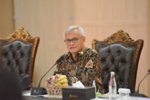 Wakil Ketua Komisi II DPR RI, Aria Bima saat Kunjungan Kerja Spesifik ke Provinsi Banten dalam rangka pengawasan penyelenggaraan dan kinerja Badan Usaha Milik Daerah (BUMD) di Serang, Rabu (28/1/2026). Foto: skr/Mahendra.