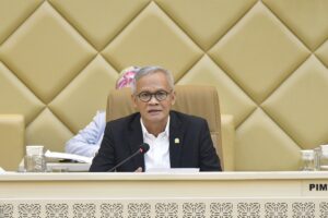 Wakil Ketua Komisi II DPR RI, Aria Bima dalam Rapat Kerja dan Rapat Dengar Pendapat Komisi II DPR RI dengan Menteri Dalam Negeri, Menteri ATR/Kepala BPN, Menteri PANRB, BKN, dan LAN, Senayan, Jakarta, Senin (19/1/2025). Foto: Munchen/Karisma.