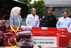 Anggota Komisi VIII DPR RI, I Ketut Kariyasa Adnyana, saat memimpin Kunjungan Kerja Spesifik Komisi VIII DPR RI ke Provinsi Jawa Timur, Kamis (22/1/2026). Foto: qq/Karisma.