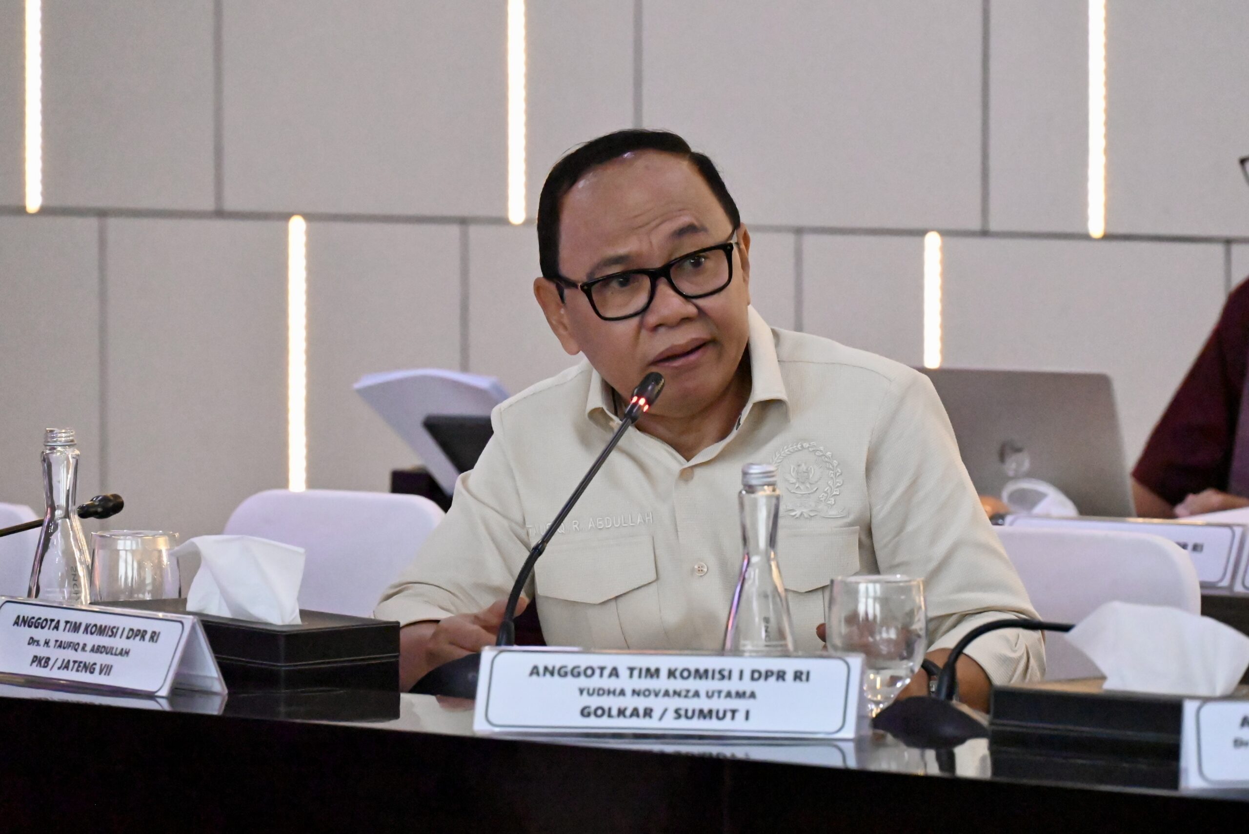 Anggota Komisi I DPR RI, Taufiq R. Abdullah dalam kunjungan kerja Spesifik Komisi I DPR RI ke Puspenerbad, Pondok Cabe, Tangerang Selatan, Banten, Kamis (22/1/2026). Foto: tra/Mahendra.