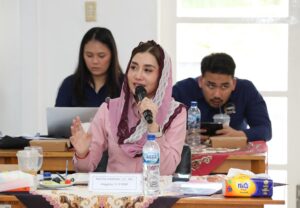 Anggota Komisi VII DPR RI, Novita Hardini, saat melakukan Kunjungan Kerja Spesifik (Kunspek) bersama Kementerian Perindustrian dan Bridgestone Group di PT Bridgestone Sumatera Rubber Estate (BSRE), Kabupaten Simalungun, Provinsi Sumatera Utara, Jumat (23/01/2026). Foto: aas/Karisma.