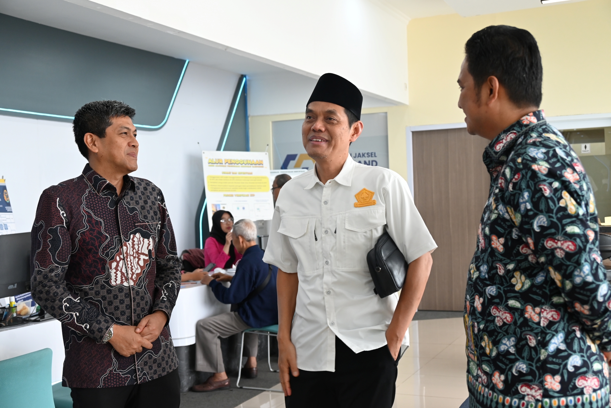 Wakil Ketua Komisi II DPR RI, Zulfikar Arse Sadikin saat Kunjungan Kerja Spesifik ke Kantor Pertanahan Kota Administratif Jakarta Selatan pada Kamis (15/1/2026). Foto : Uch/Andri.