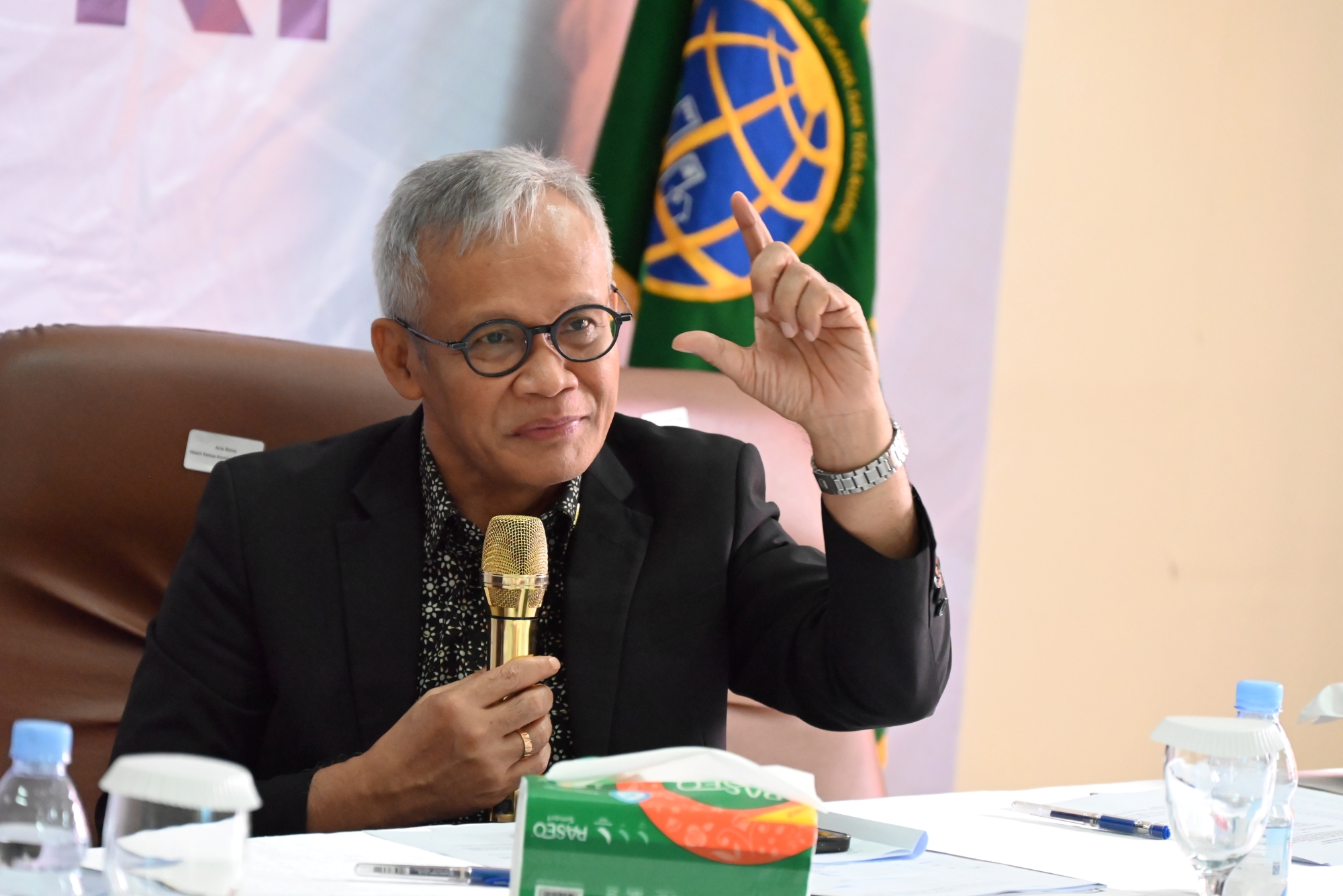 Wakil Ketua Komisi II DPR RI, Aria Bima dalam Rapat Kunjungan Kerja Spesifik Komisi II DPR RI ke Kantor Pertanahan Kota Administratif Jakarta Selatan, Jakarta, Kamis (15/1/2026). Foto : Uch/Andri.