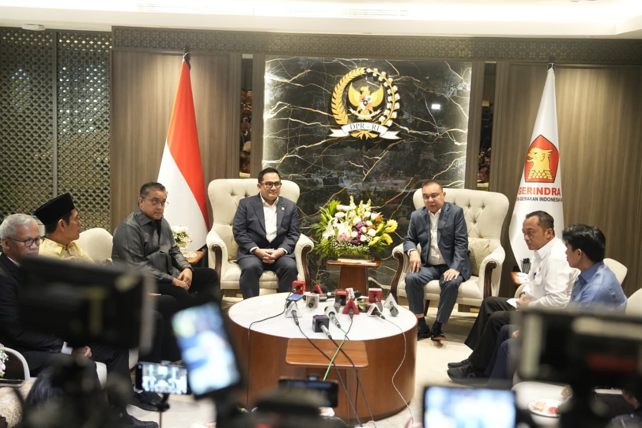 Wakil Ketua DPR RI, Sufmi Dasco Ahmad saat pertemuan terbatas yang berlangsung di Kompleks Parlemen, Senayan, Jakarta, Senin, (19/01/26). Foto: Yoga/Mahendra.