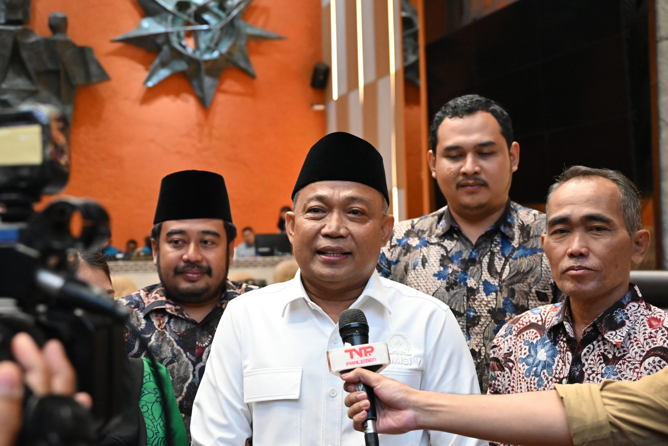 Anggota Komisi V DPR RI, Syafiuddin usai rapat audiensi di Ruang Rapat Komisi V, Gedung Nusantara, Senayan, Jakarta, Senin (19/1/2026). Foto : Aurel/Andri.