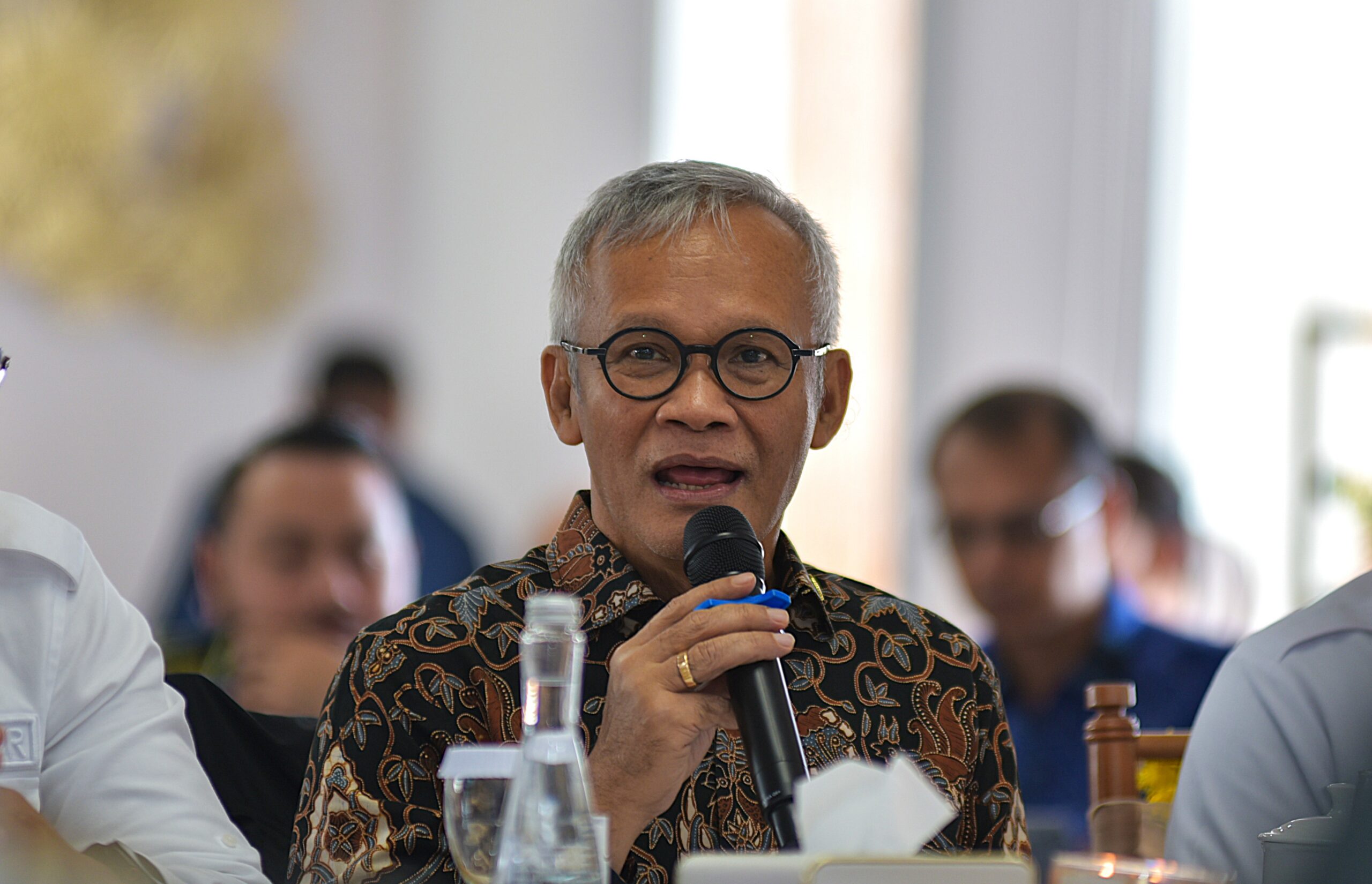 Ketua Tim Kunspek Komisi II DPR RI, Aria Bima dalam kunjungan kerja Komisi II ke BUMD, Bank Kaltimtara, Balikpapan, Kalimantan Timur (Kaltim), Kamis (22/1/2026). Foto : Eno/Andri.