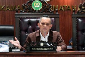 Ketua MKD DPR RI, Nazaruddin Dek Gam, dalam pernyataan pers di Ruang Rapat MKD, Nusantara I, Senayan, Jakarta, Rabu (18/2/2026). Foto: Karisma