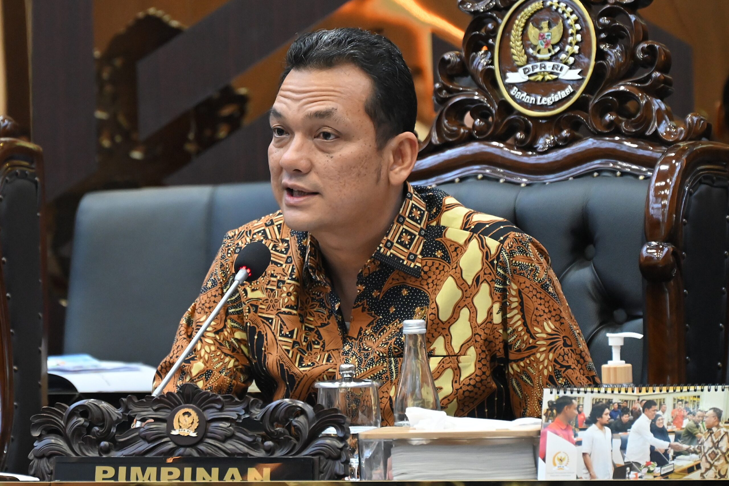 Wakil Ketua Baleg DPR RI, Martin Manurung, dalam Rapat Panja lanjutan di Baleg DPR RI, Senayan, Jakarta, Jumat (13/2/2026). Foto: Mahendra/Karisma