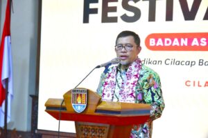 Ketua Badan Aspirasi Masyarakat (BAM) DPR RI, Ahmad Heryawan saat memimpin Festival Aspirasi BAM DPR RI di Jawa Tengah, Cilacap, Senin (9/2/2026). Foto: CAS/Mahendra.