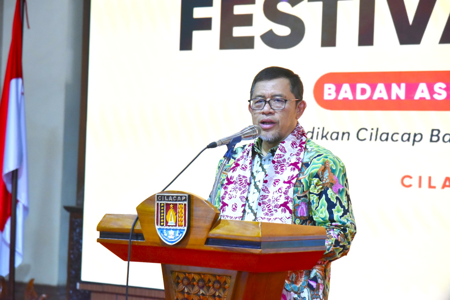 Ketua Badan Aspirasi Masyarakat (BAM) DPR RI, Ahmad Heryawan saat memimpin Festival Aspirasi BAM DPR RI di Jawa Tengah, Cilacap, Senin (9/2/2026). Foto: CAS/Mahendra.
