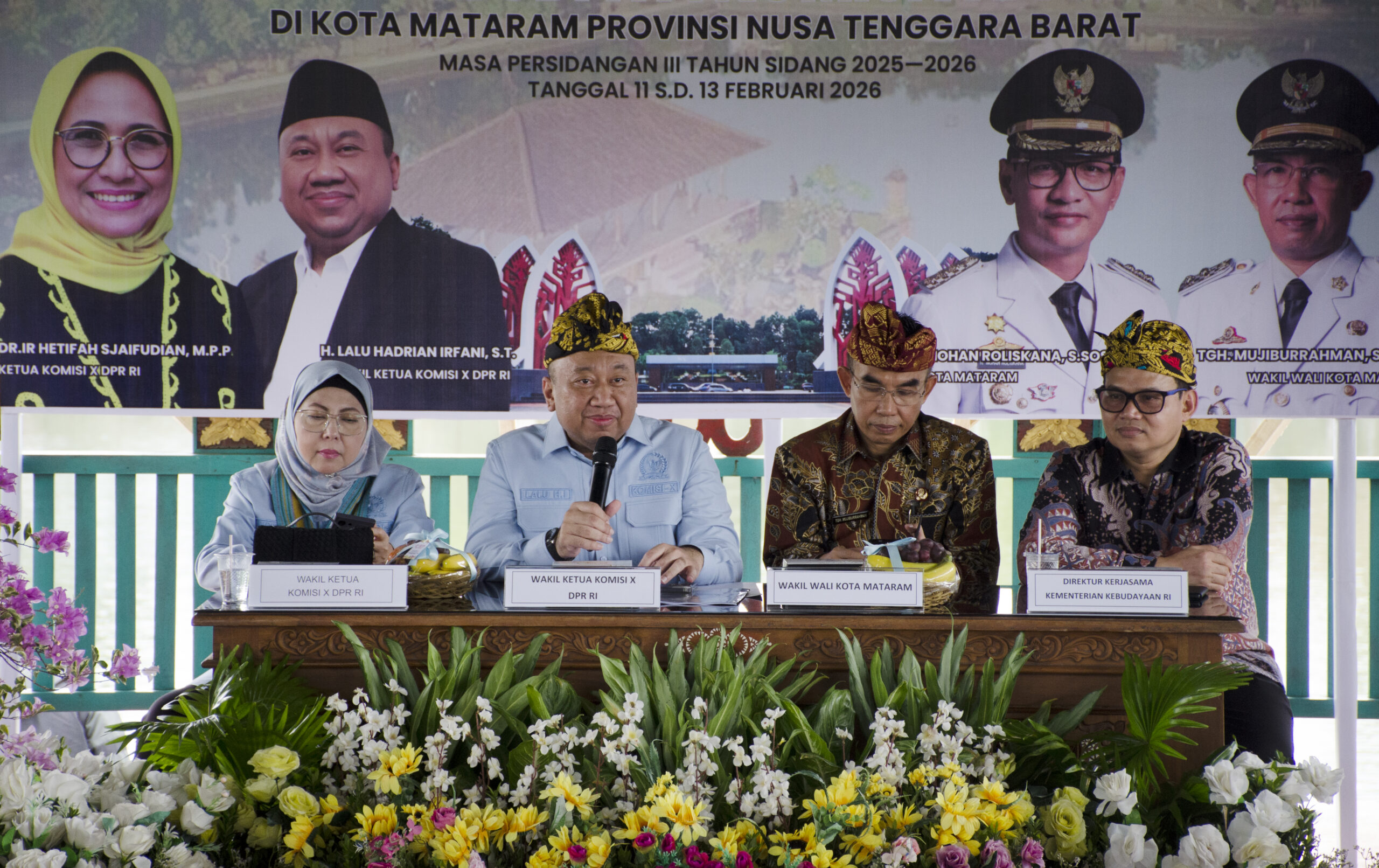 Wakil Ketua Komisi X DPR RI, Lalu Hadrian Irfani dalam kunjungan kerja Panitia Kerja (Panja) Pelestarian Cagar Budaya Komisi X DPR RI di Mataram, Provinsi Nusa Tenggara Barat, Rabu, (11/2/2026). Foto : Upi/Andri.
