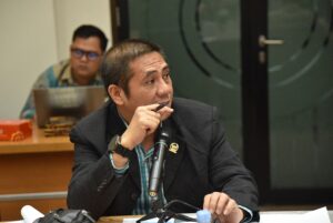 Anggota Komisi I DPR RI Syamsu Rizal dalam rapat Kunspek Komisi I DPR RI di Balai Monitor Spektrum Frekuensi Radio Kelas I Tangerang, Kabupaten Tangerang, Provinsi Banten, Rabu (11/02/2026). Foto : Aas/Andri.