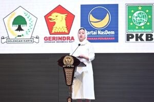 Ketua DPR RI, Puan Maharani, dalam kegiatan Santunan Anak Yatim dan Pembagian Sembako bagi karyawan DPR RI, di Ruang Pustakaloka Kompleks Parlemen, Gedung Nusantara IV, Senayan, Jakarta, Kamis (19/2/2026). Foto: Runi/Karisma.