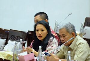 Anggota Komisi XI DPR RI Puteri Anetta Komarudin dalam RDPU Komisi XI Panja RUU tentang Perubahan atas UU PPSK bersama sejumlah akademisi dan praktisi di Gedung Nusantara I, DPR RI, Senayan, Jakarta, Kamis (12/2/2026). Foto : Sari/Andri.