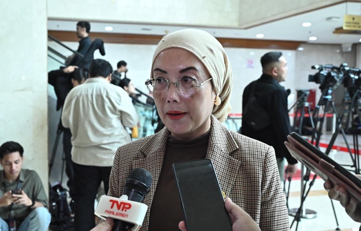 Anggota Komisi VIII DPR RI, Selly Andriany Gantina, saat ditemui Parlementaria di Gedung Nusantara II, Kompleks Parlemen, Senayan, Jakarta, Selasa (10/2/2026). Foto: Sari/Karisma.