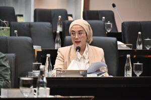 Anggota Badan Legislasi (Baleg) DPR RI, Selly Andriany Gantina, dalam Audiensi Baleg DPR RI bersama Pengurus Besar Persatuan Guru Republik Indonesia (PGRI) di Gedung Nusantara I, DPR RI, Senayan, Jakarta, Senin (2/2/2026). Foto: Aurel/Karisma.