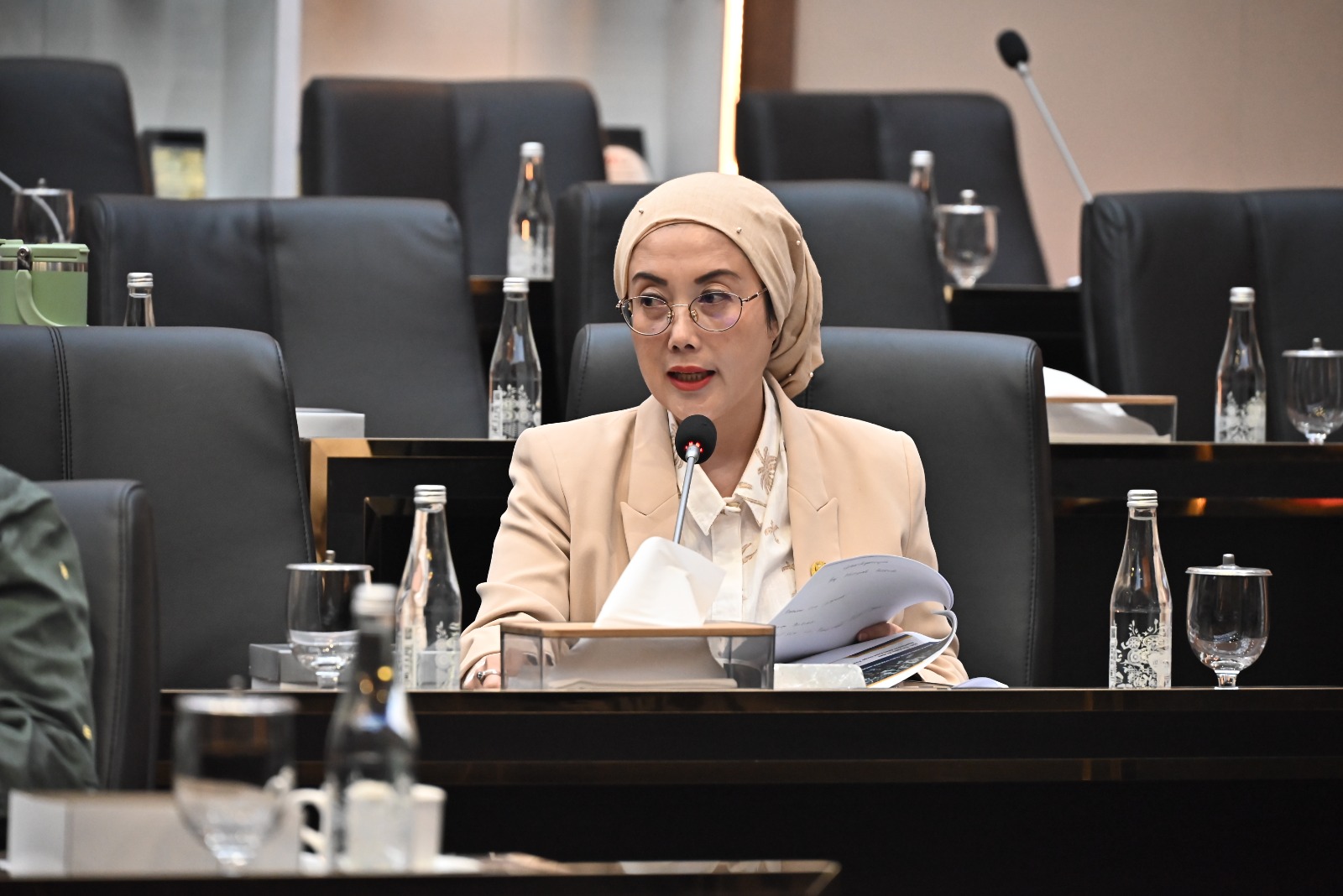 Anggota Badan Legislasi (Baleg) DPR RI, Selly Andriany Gantina, dalam Audiensi Baleg DPR RI bersama Pengurus Besar Persatuan Guru Republik Indonesia (PGRI) di Gedung Nusantara I, DPR RI, Senayan, Jakarta, Senin (2/2/2026). Foto: Aurel/Karisma.