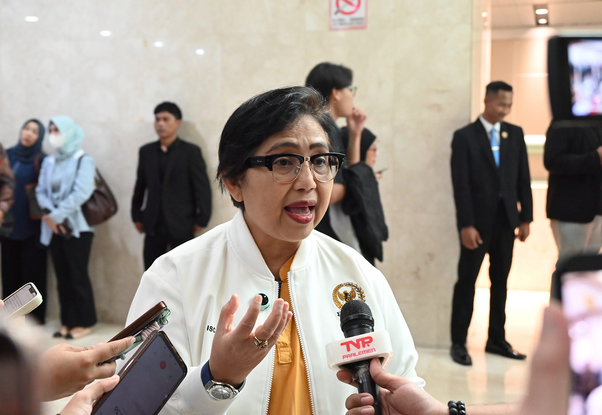 Anggota Komisi IX DPR RI Irma Suryani usai agenda Rapat Paripurna Ke-14 Penutupan Masa Sidang III Tahun Persidangan 2025-2026, di Komplek Senayan, Jakarta, Kamis (19/2/2026). Foto : Fahri/Andri.
