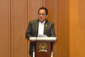 Sekretaris Jenderal (Sekjen) DPR RI, Indra Iskandar dalam pelepasan tiga pegawai Setjen DPR RI, Senayan, Jakarta, Senin (9/2/2026). Foto: Oji/Mahendra.