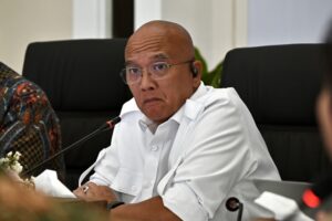 Wakil Ketua Komisi XII DPR RI, Dony Maryadi Oekon, saat Rapat Kunjungan Kerja Reses bersama PT PLN (Persero) UID Jawa Barat, Jumat, (20/02/2026). Foto: Upi/Karisma.