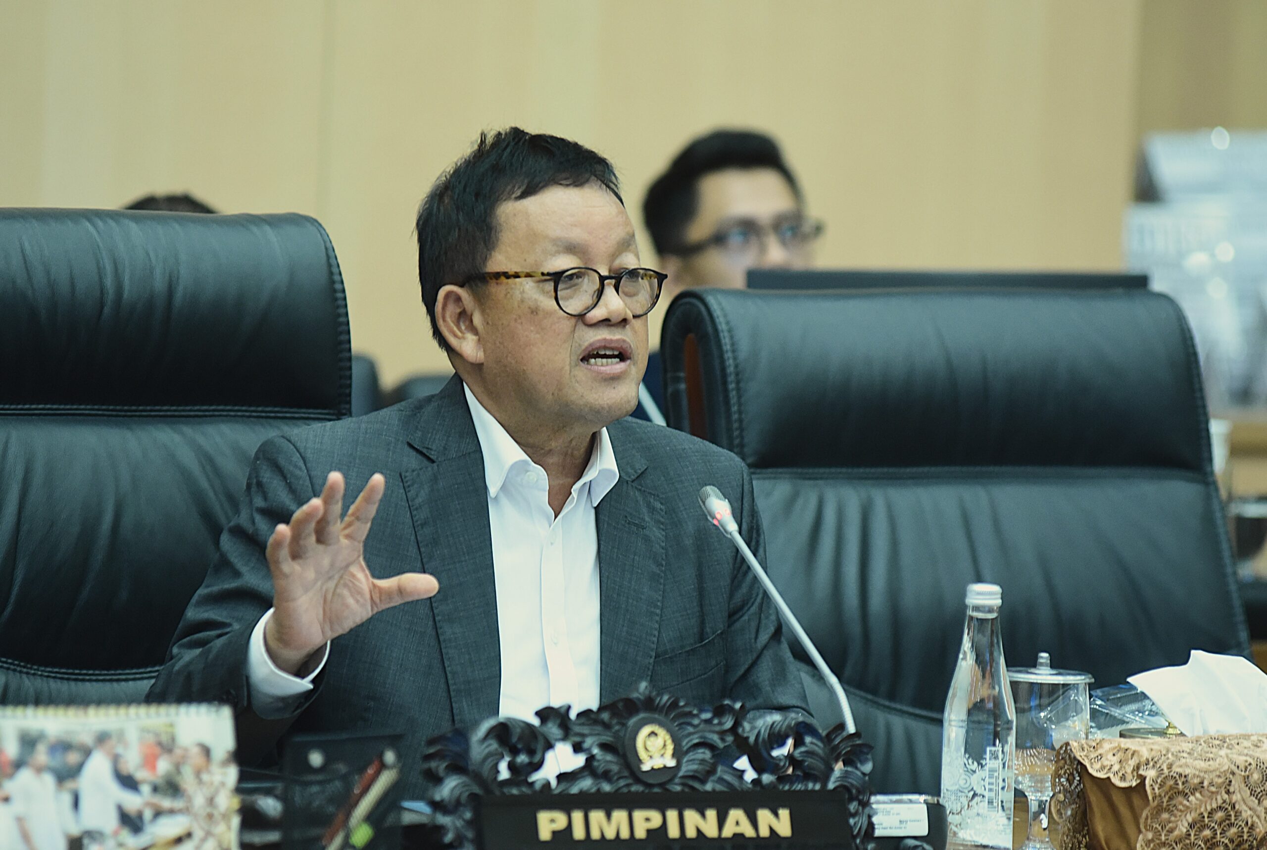 Wakil Ketua Komisi XII DPR RI Sugeng Suparwoto dalam RDPU Komisi XII dengan pakar terkait Tata Kelola Migas di Ruang Rapat Komisi XII, Gedung Nusantara I, DPR RI, Senayan, Jakarta, Rabu (4/2/2026). Foto : Jaka/Andri.