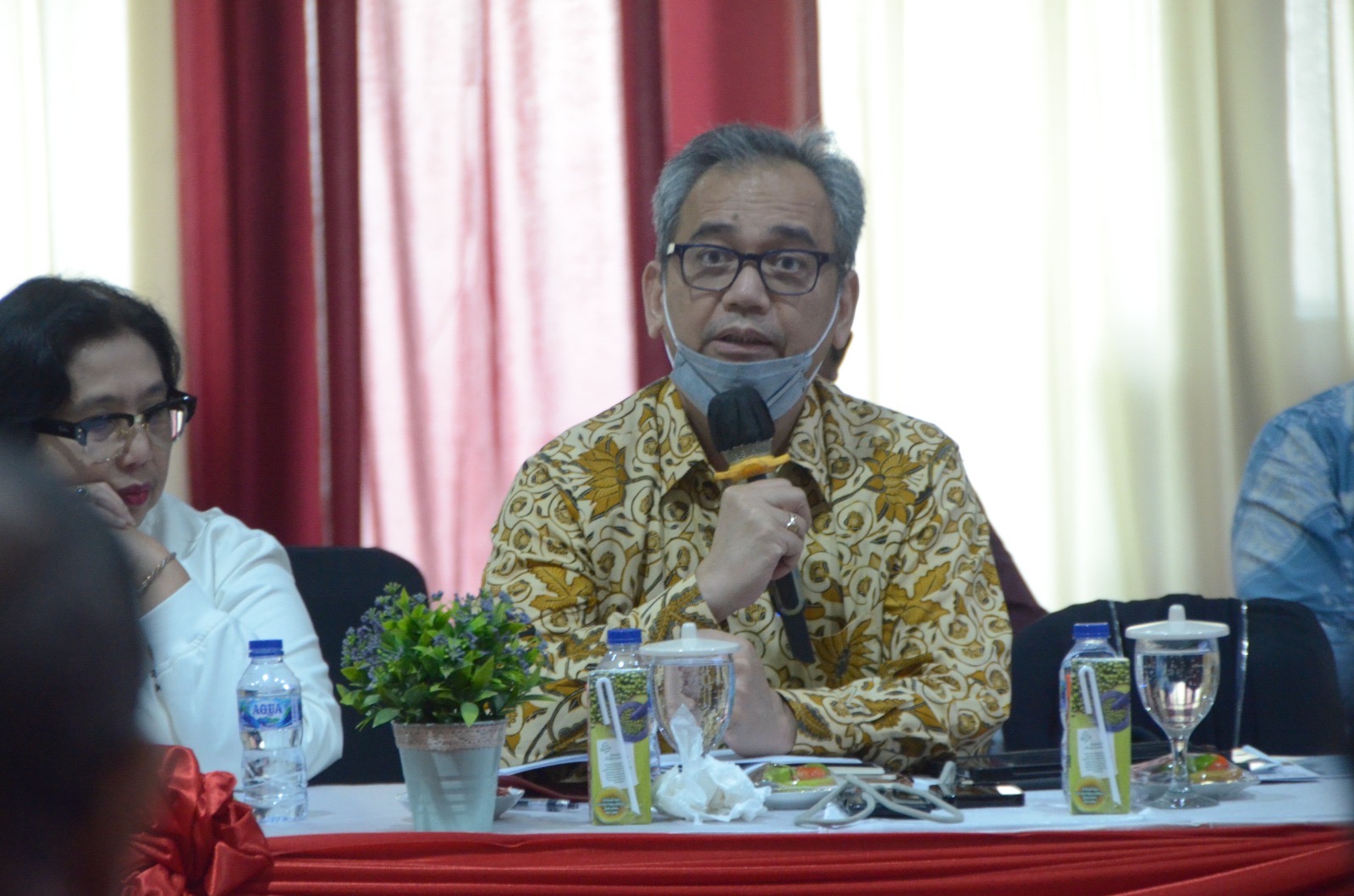 Anggota Komisi IX DPR RI Sihar Sitorus dalam Kunjungan Kerja Komisi IX ke Pasuruan, Jawa Timur, Kamis (12/2/2026). (Foto: ubaid/rdn).