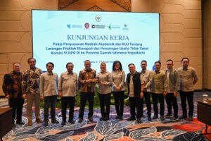 Komisi VI DPR RI saat Kunjungan Kerja Panja RUU Anti Monopoli. Foto: NDY/Mahendra.