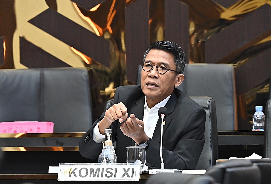 Ketua Komisi XI DPR RI Mukhamad Misbakhun dalam Rapat Pleno Koordinasi Baleg dengan Para Pimpinan Komisi dalam rangka Evaluasi Prolegnas RUU Prioritas Tahun 2026 di Kompleks Parlemen Senayan, Jakarta, Selasa (10/02/2026). Foto : Sari/Andri.
