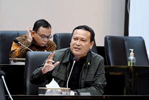 Anggota Badan Legislasi (Baleg) DPR RI Banyu Biru Djarot dalam Rapat Dengar Pendapat (RDP) Baleg DPR RI dengan Kementerian Ketenagakerjaan di Gedung Nusantara I, Senayan, Jakarta, Rabu (11/3/2026). Foto : Arifman/Andri.
