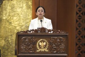 Ketua DPR RI, Dr. (H.C) Puan Maharani, dalam agenda Rapat Paripurna ke-15 Pembukaan Masa Persidangan IV Tahun Sidang 2025-2026 di Gedung Nusantara II, Senayan, Jakarta, Selasa (10/3/2026). Foto: Munchen/Karisma.