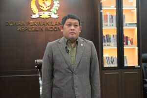 Anggota Komisi III DPR RI Abdullah, dalam Sidang MK secara daring, di Ruang Puspanlak Badan Keahlian Setjen DPR RI, Senayan, Jakarta, Selasa (10/3/2026). Foto: Tari/Karisma.