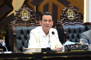 Wakil Ketua Baleg DPR RI, Martin Manurung dalamRapat Pleno Baleg di Gedung Nusantara I DPR RI, Senayan, Jakarta, Rabu (11/3/2026). Foto: Mentari/Mahendra