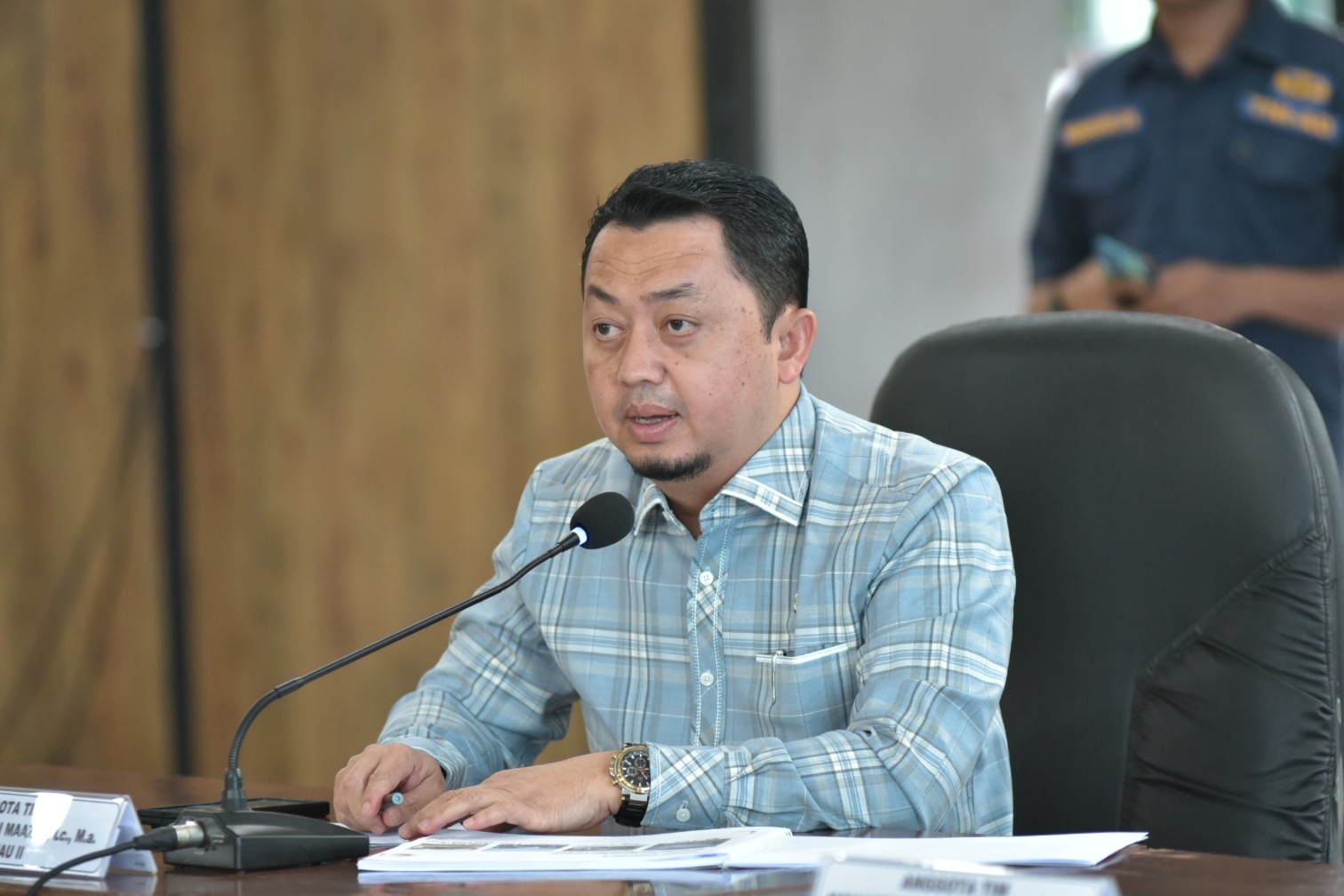 Anggota Komisi I DPR RI, Syahrul Aidi Maazat, saat rapat dengan jajaran Kodam di Padang, Jumat (6/3/2026). Foto: Andri/Alma.