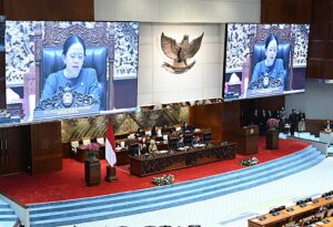 DPR RI menyetujui RUU tentang Perubahan atas UU Nomor 34 Tahun 2014 tentang Pengelolaan Keuangan Haji sebagai RUU usul inisiatif DPR RI, dipimpin oleh Puan Maharani di Kompleks Parlemen, Jakarta, Kamis (12/3/2026). Foto : Alma/Andri