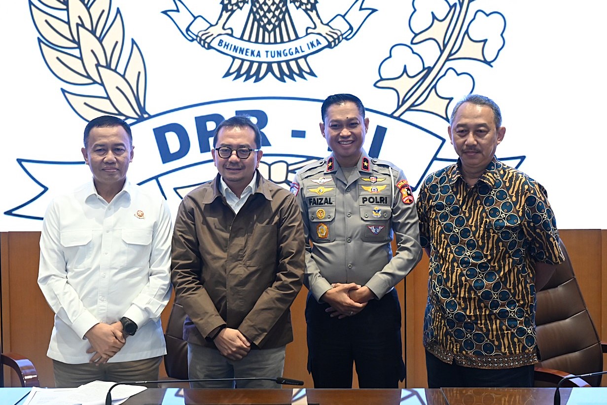 Wakil Ketua Komisi V DPR RI Syaiful Huda usai Diskusi Dialektika Demokrasi bertema 'Sinergi Pemerintah dan Stakeholder Buat Mudik 2026 Aman dan Nyaman' di Ruang Abdul Muis, Senayan, Jakarta, Kamis (5/3/2026). Foto : Mahendra/Andri.