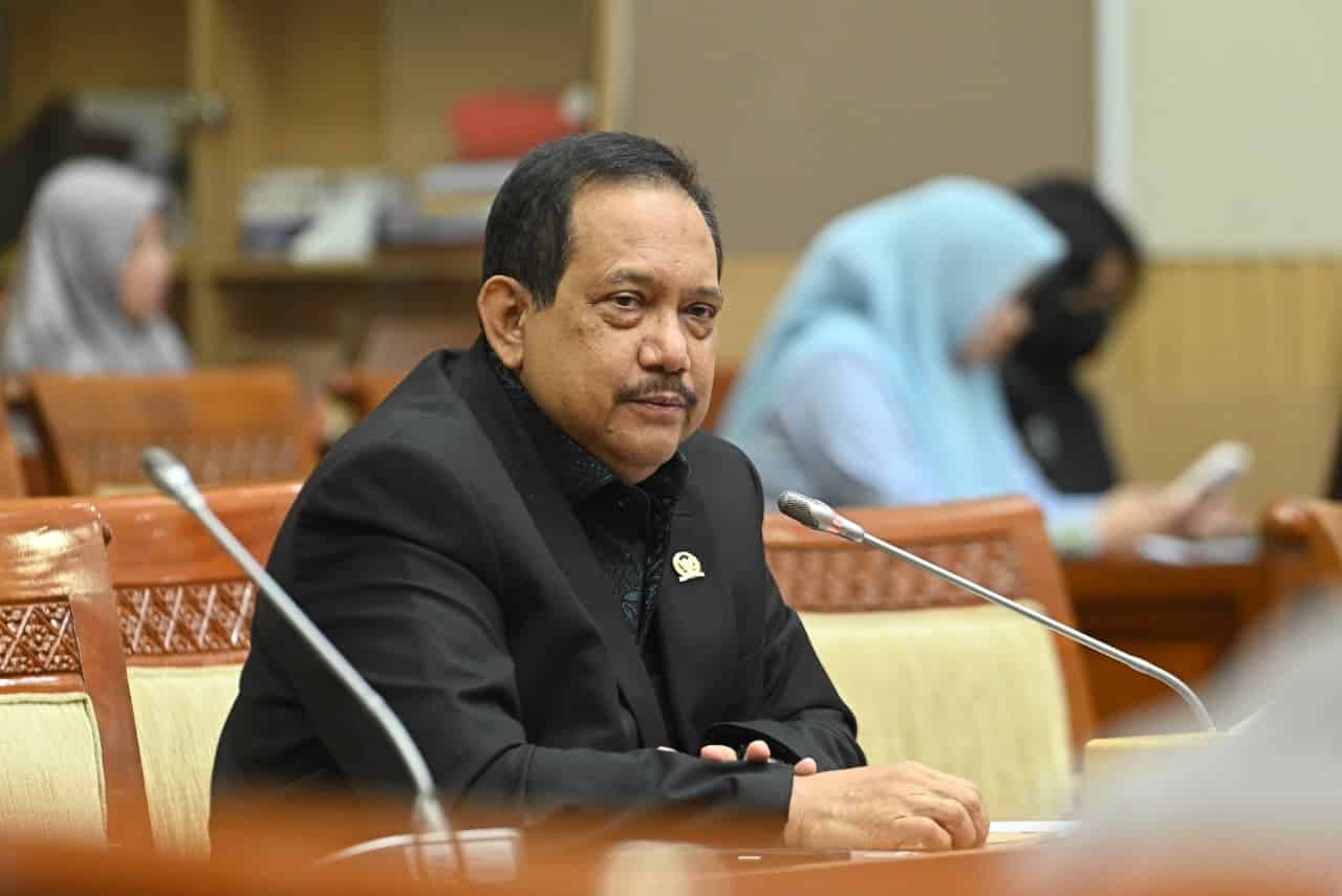 Anggota Komisi III DPR RI, Rikwanto dalam RDP dan RDPU Terkait Penolakan Akses Musala dan Terkait Permasalahan SHM Tanah antara Komisi III DPR RI bersama Kapolda Metro Jaya, Kapolres Metro Bekasi, Plt. Bupati Kab. Bekasi, Dirkrimum, PT. Hasana Damai Putra, di Jakarta, Kamis (23/02/2026). Foto: Farhan/Mahendra.